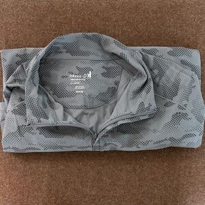 Johnnie-O Sleek Grey Camo design. Lightweight and versatile.